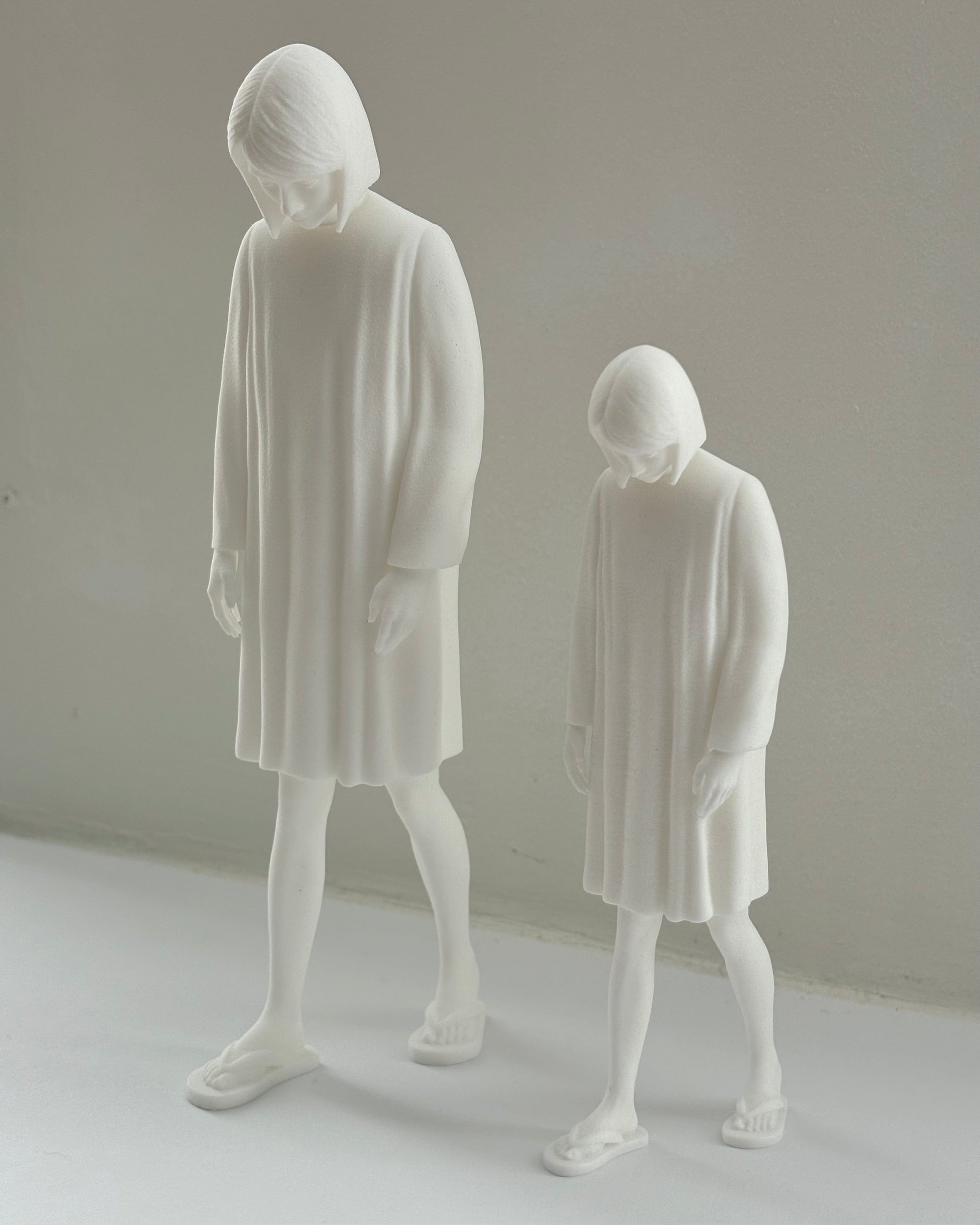 Atelier Kalle Hellzén Large (8.4 inches / 21.33 cm) Solace CLOSED